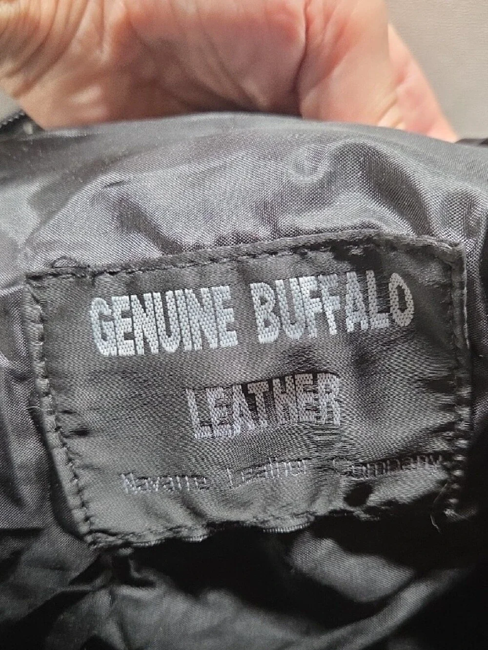 Buffalo Leather Men's Black Duffel Bag with Front And Side Organizer Pockets